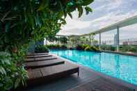 Swimming Pool Yelloduck Rooms & Apartments @ Casa Residency