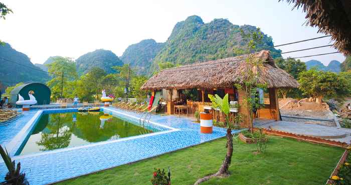 Swimming Pool Trang An Bungalow