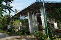 Lobi Lotus Garden Homestay