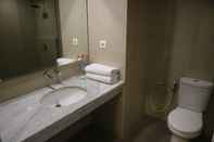 Toilet Kamar Favorite Guest House