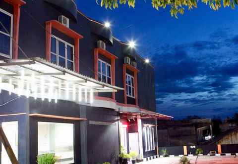 Exterior Grand Ratu Hotel Jambi