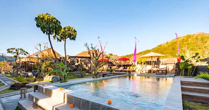 Kolam Renang Latengaya Mount Batur View Bungalow