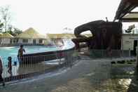 Kolam Renang Topmars Immanuel Hotel and Resort