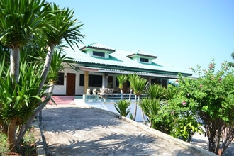 Bên ngoài 4 Benjaporn Bungalow