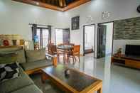 Lobby GEDE GUESTHOUSE TEJAKULA