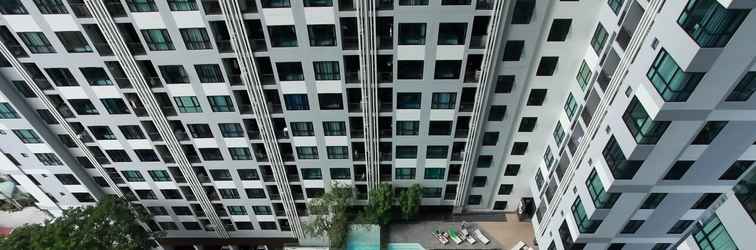 ล็อบบี้ The Base Condo Exclusive