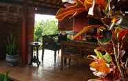 Bar, Kafe, dan Lounge 5 Bali Mountain Retreat