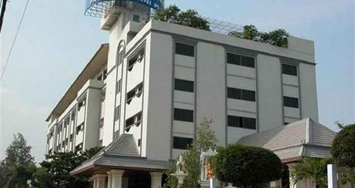 ภายนอกอาคาร Pathum Thani Place Hotel
