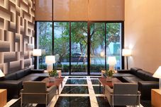 ロビー Sukhumvit In The Park BTS PhromPhong