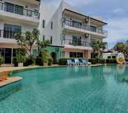 Swimming Pool 2 Pool Access 89 @Rawai Hotel 