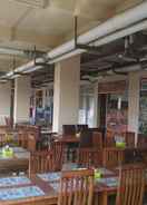 RESTAURANT The Suites @metro by AMANAH PROPERTY