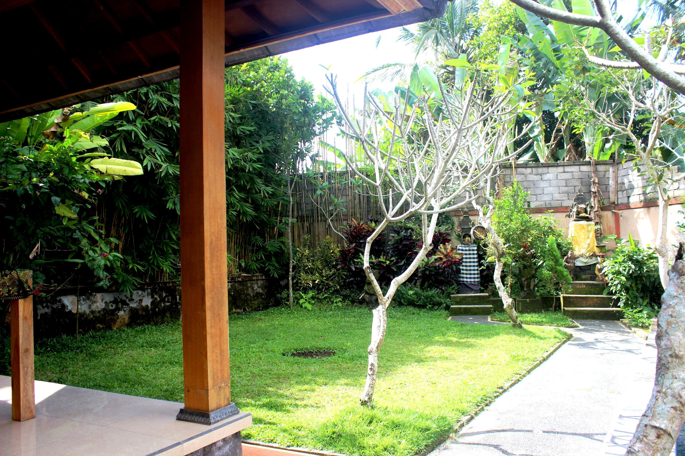 Lobby Pondok Kayu Kenderan Ubud