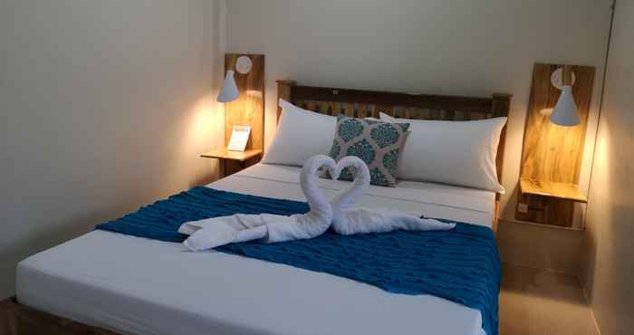 Kamar Tidur Tropical Stay Accommodations