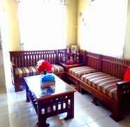 Lobi 2 Simeulue Surf Guest House