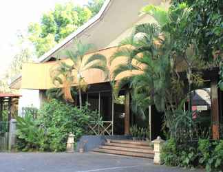 Exterior 2 HOTEL BATIK