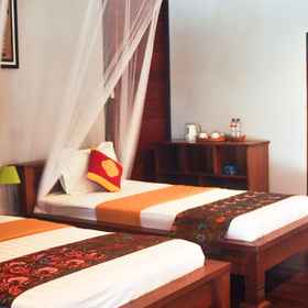 Waiwo Dive Resort 6, Hotel Pasir Timbul Raja Ampat