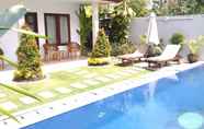 Kolam Renang 2 9B VILLA