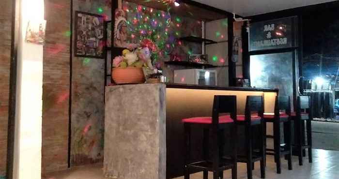 Bar, Cafe and Lounge Hotel 4U Koh Tao