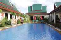 Swimming Pool Baan Malinee Phuket