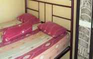 Kamar Tidur 6 Kenangan Guest House 