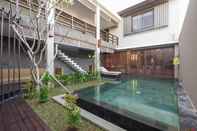 Kolam Renang The Hills Jimbaran Guesthouse