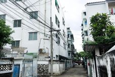Exterior Maneewan Service Apartment
