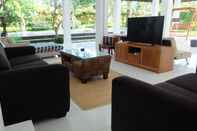 Entertainment Facility Pujis Homestay