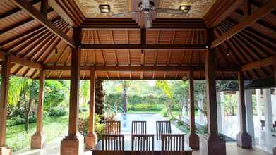 Bên ngoài 4 Pujis Homestay