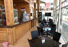 Bar, Cafe and Lounge 5 Nuansa Resort Hotel Rantau Prapat