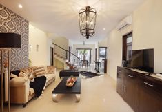 Common Space 6 Monaco Taman