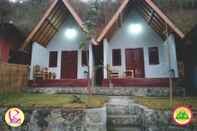 Bangunan Putri Nyale Bungalow