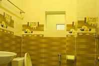 Phòng tắm bên trong Vianta Thanh Tam Hotel