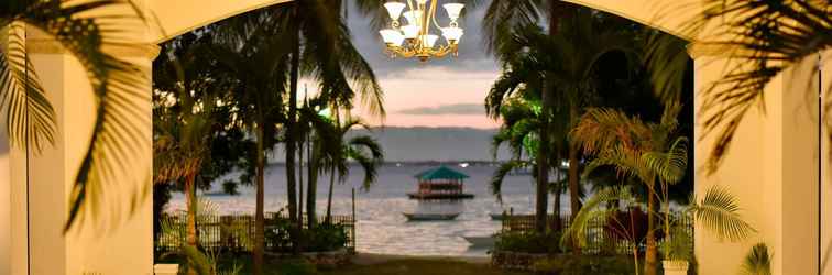 Lobby Casa Blanca By The Sea