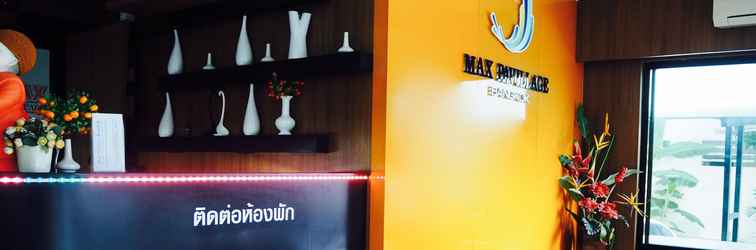 Sảnh chờ Max Pavillage Hotel