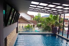 수영장 Max Pavillage Hotel