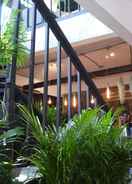 LOBBY OasisCafe&Nap