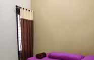 ห้องนอน 6 Comfort Room at MANIS Homestay