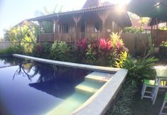 Lobby 3 Green Paddy Hostel and Villa