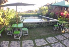 Common Space 7 Green Paddy Hostel and Villa