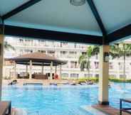 Swimming Pool 4 Shell Residences Near MOA AND AIRPORT
