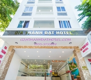 Bên ngoài 4 Gia Thanh Dat Hotel