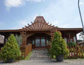 Bangunan 2 Saygon Inn & Cottage