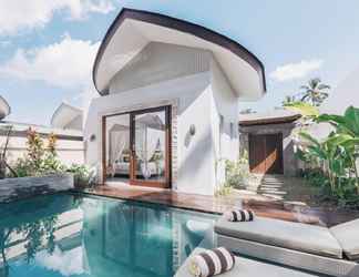 Lobi 2 Daun Lebar Villas