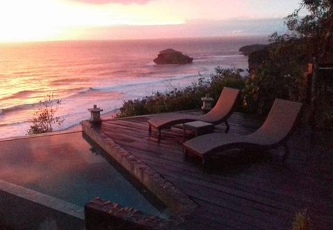 외관 Batu Hill Villa