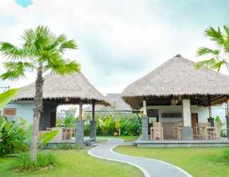 Luar Bangunan 2 Three Gold Luxury Private Villas