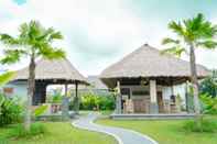 Bangunan Three Gold Luxury Private Villas