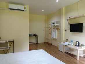 Kamar Tidur 4 Phuket Hut