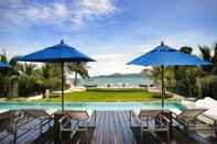 Swimming Pool Beachfront Phuket