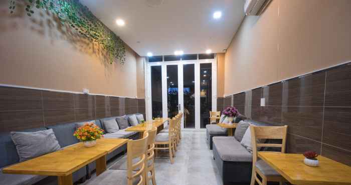 Sảnh chờ Language Exchange Hostel 1