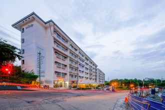 Bangunan 4 Woodridge Apartments